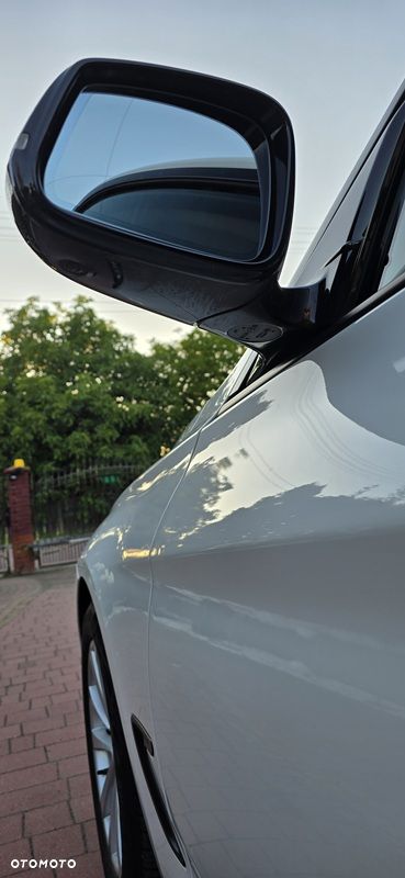 BMW 3GT 318d Sport Line - 20
