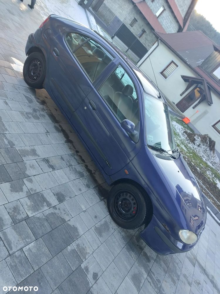 Renault Megane 1.4 RT 16V - 2