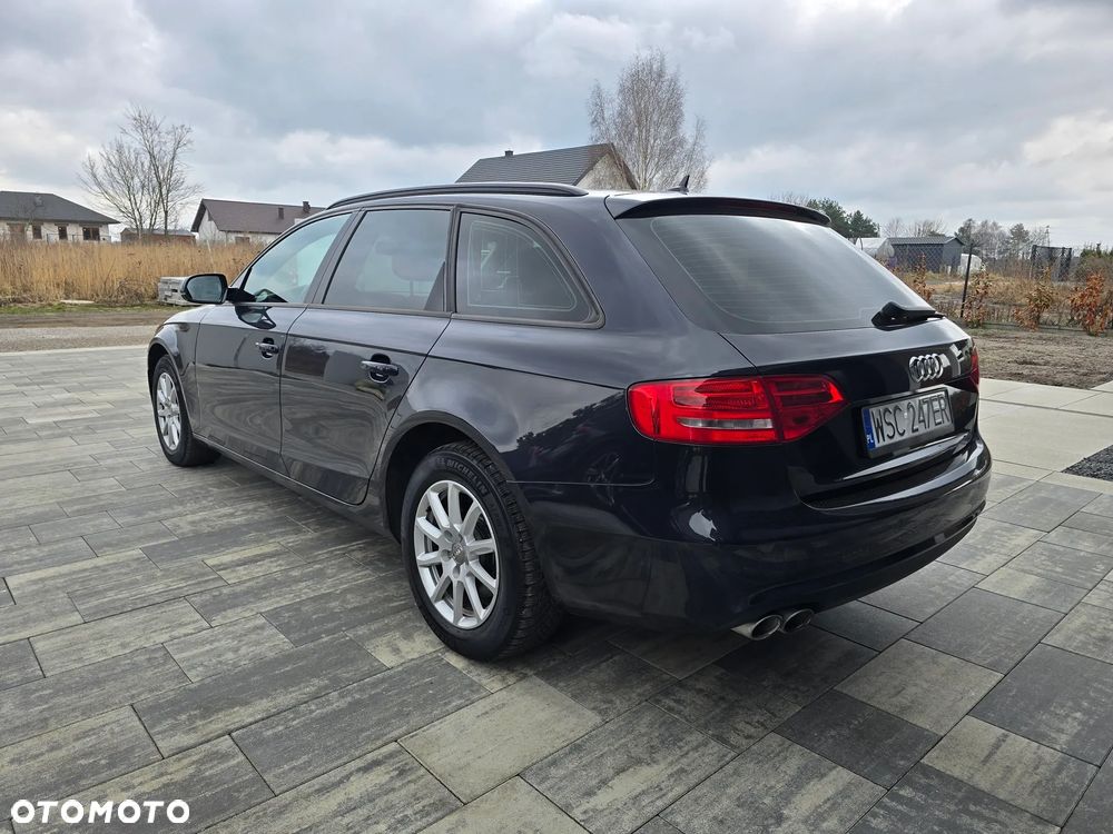 Audi A4 Avant - 4