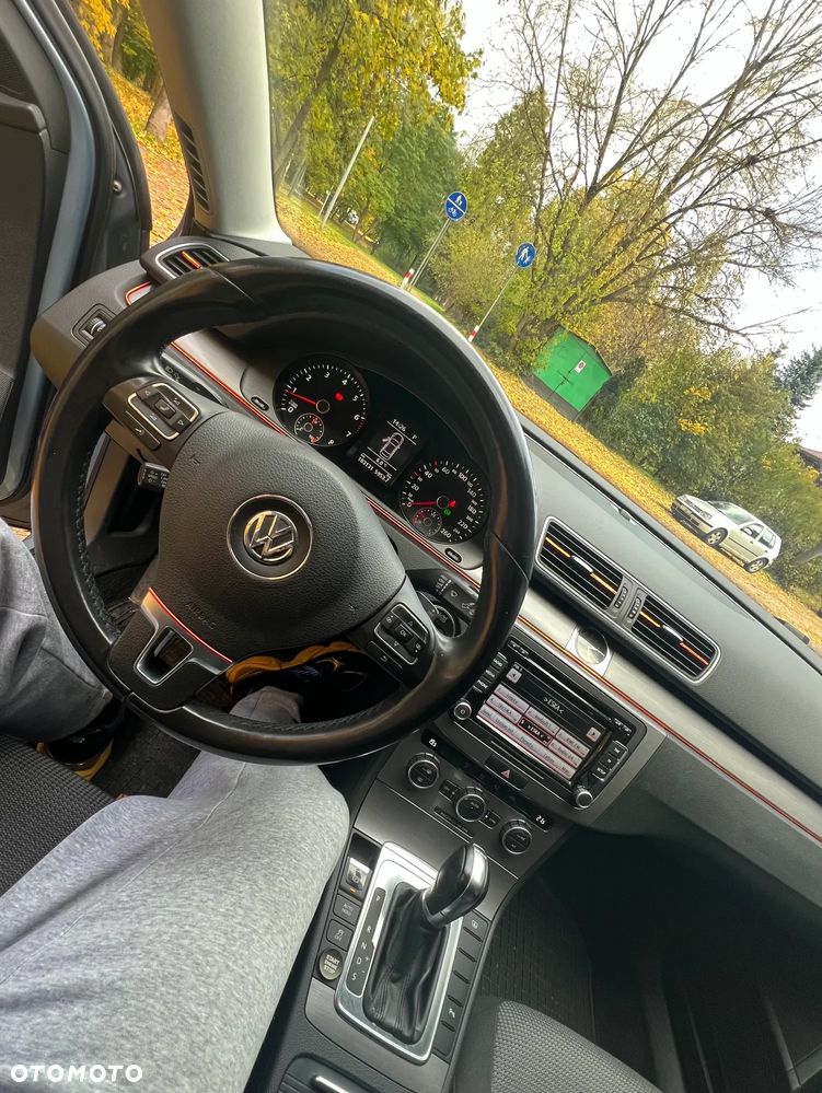 Volkswagen Passat 1.8 TSI Highline DSG - 12