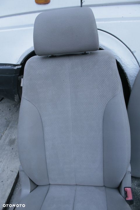 fotel kanapa tapicerka Passat B6 - 9