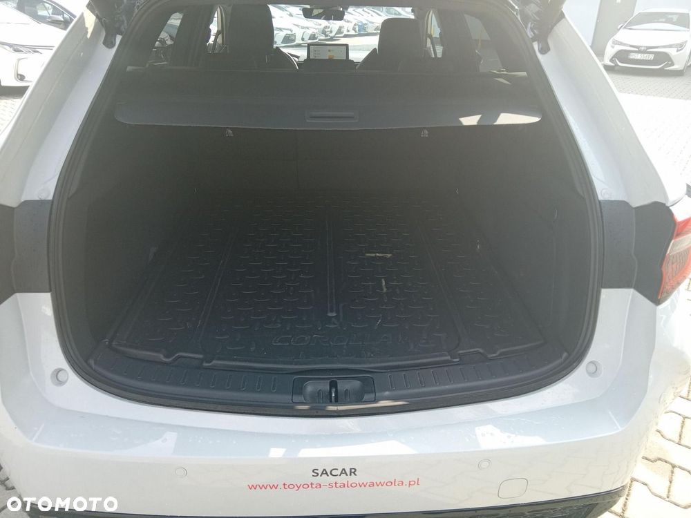 Toyota Corolla 2.0 Hybrid GR Sport Dynamic - 18