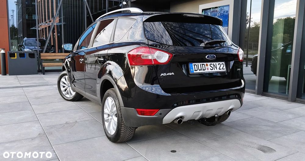 Ford Kuga 2.5 4x4 Titanium - 17