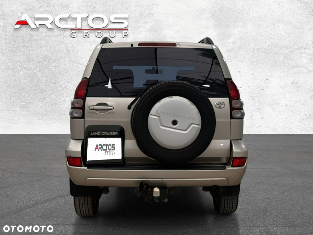 Toyota Land Cruiser - 7