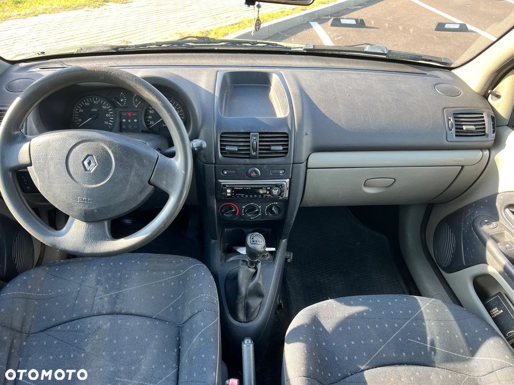 Renault Clio 1.2 Authentique - 4