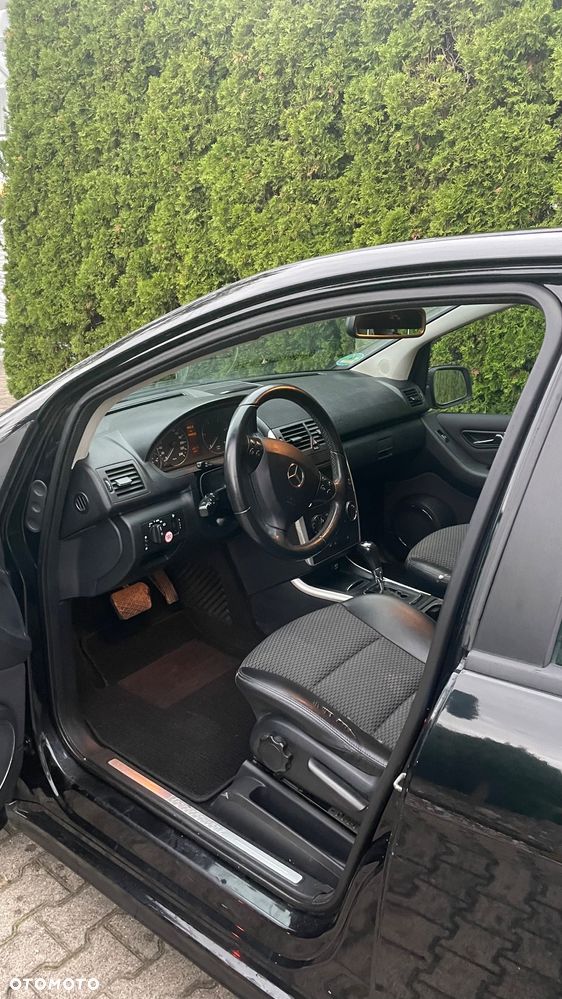 Mercedes-Benz Klasa A 180 CDI Autotronic Avantgarde - 8