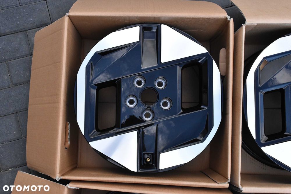 NOWE Felgi OEM Kia EV3 GT LINE 52910-EV100 18" ORYGINAL - 13