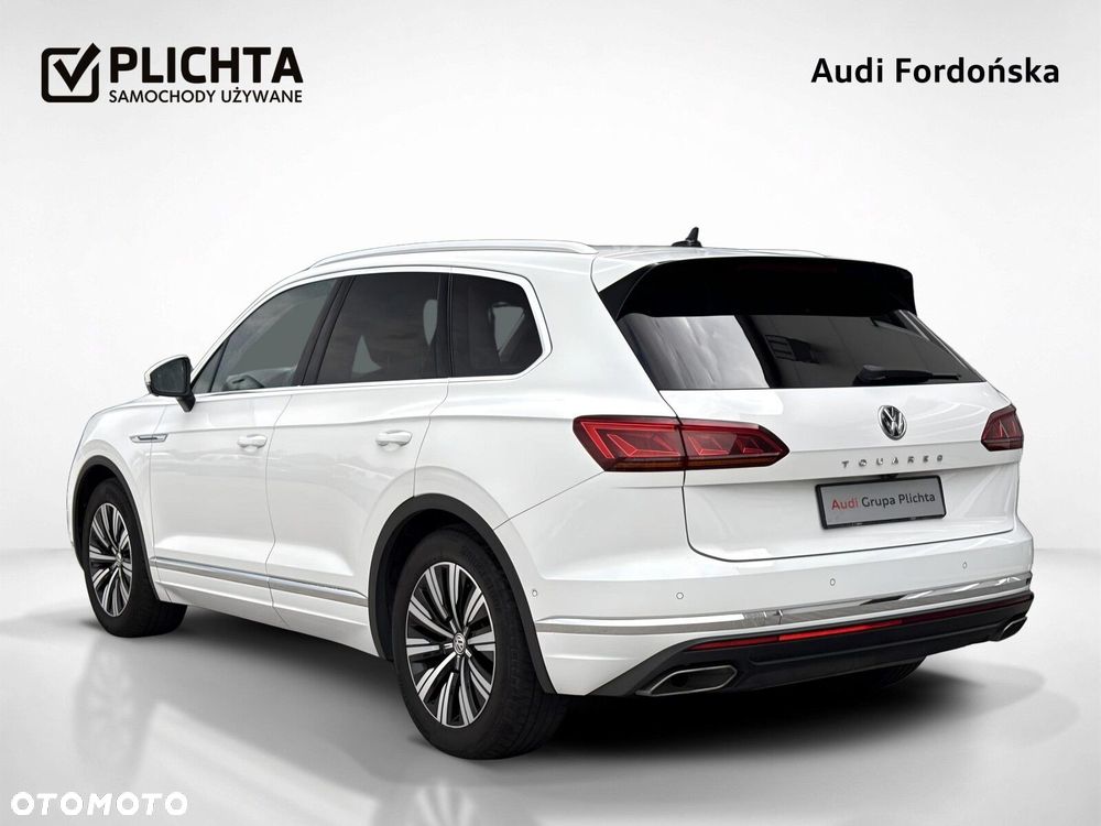 Volkswagen Touareg - 4