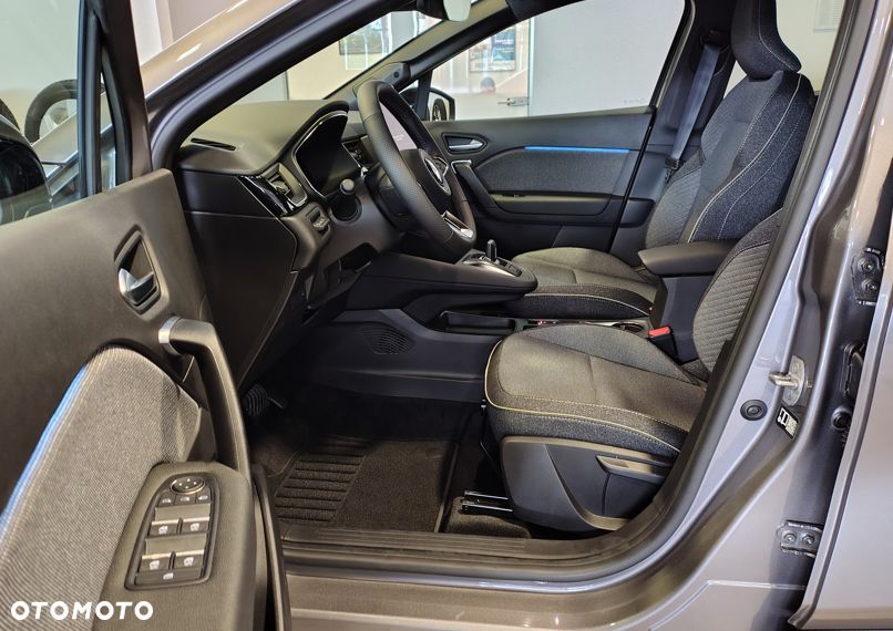 Mitsubishi Grandis - 5