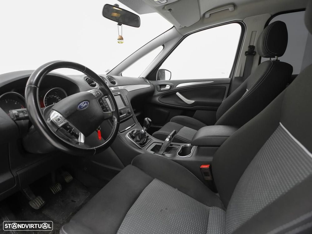 Ford S-Max - 4