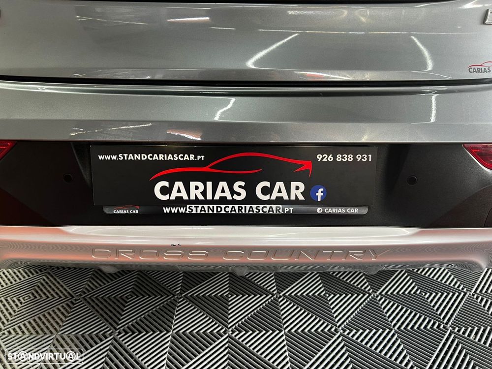 Volvo V40 Cross Country 2.0 D2 Summum - 23