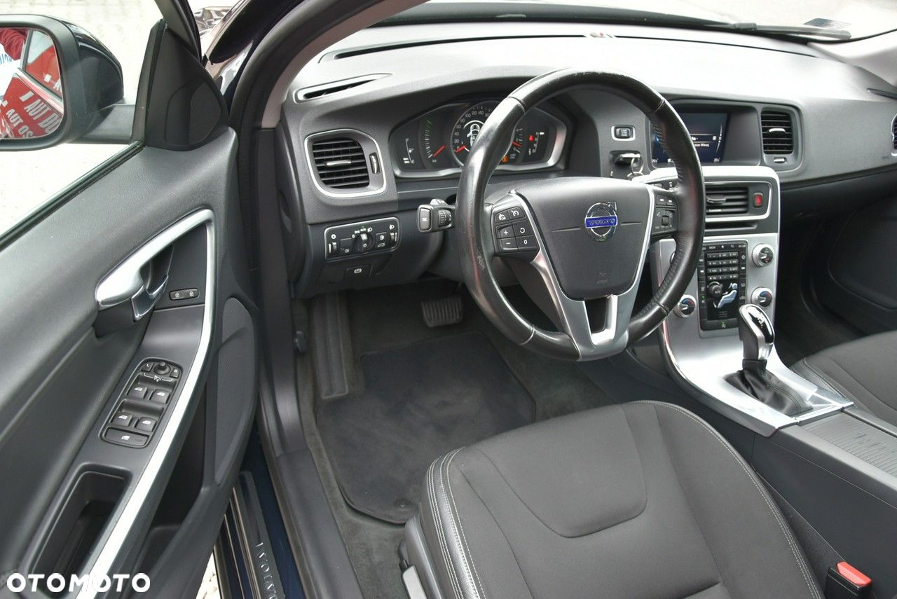 Volvo V60 - 17