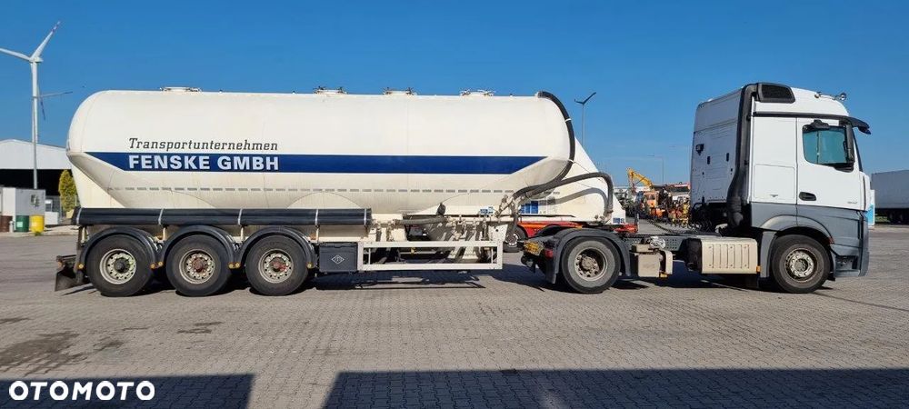 Mercedes-Benz Zestaw Mercedes Benz Actros 1842 + naczepa silo Feldbinder EUT 45.3 - 16