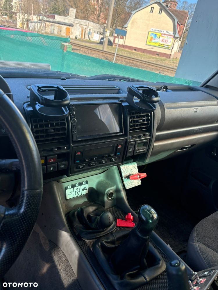 Land Rover Discovery - 5
