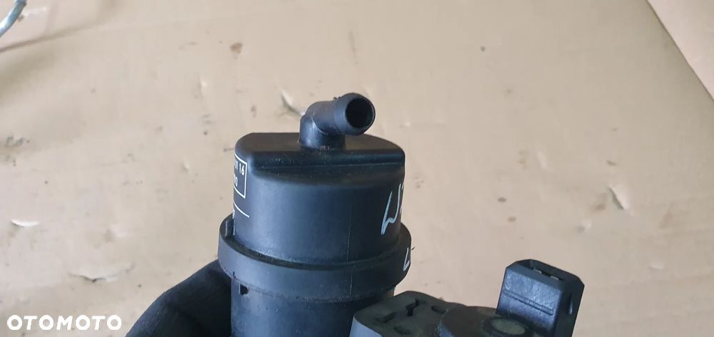 Zaworek elektrozawór ciśnienia paliwa Mercedes E-Klasa W211 3.0 V6 A2114700116 - 6