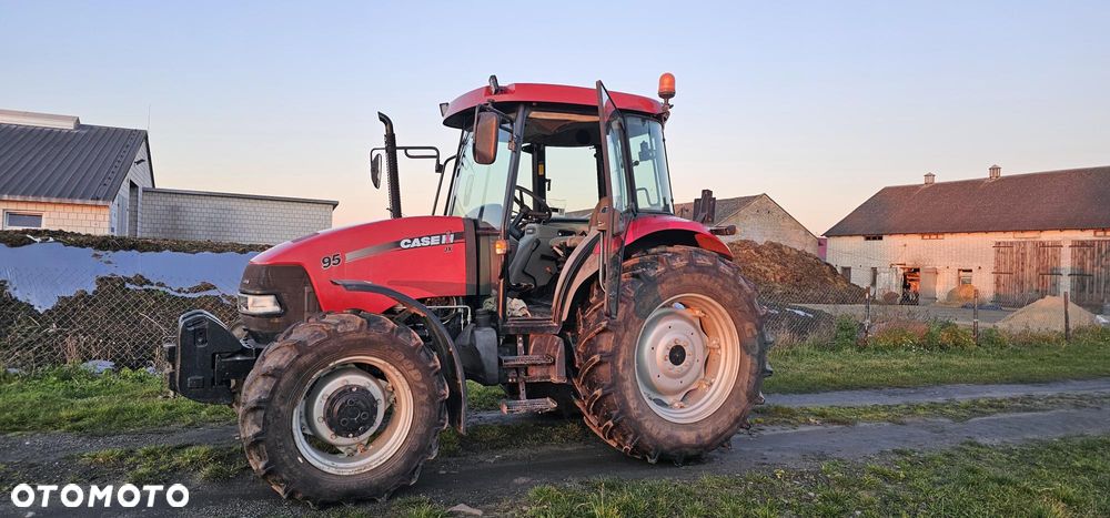 Case IH JX95 - 4