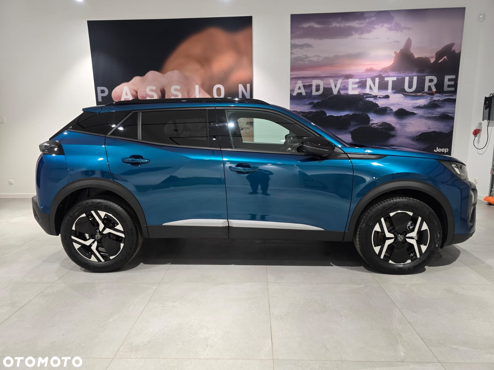 Peugeot 2008 PureTech mHEV Allure e-DCS6 - 9