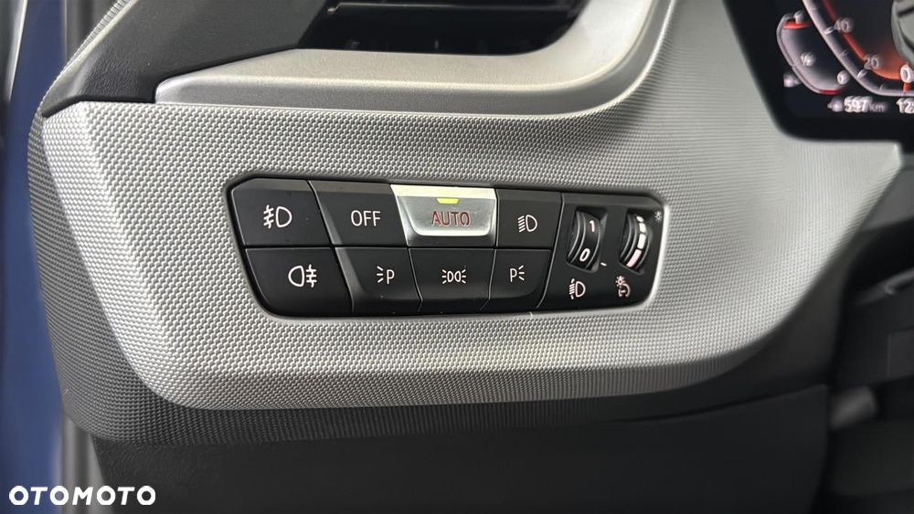 BMW Seria 1 118i Advantage - 29