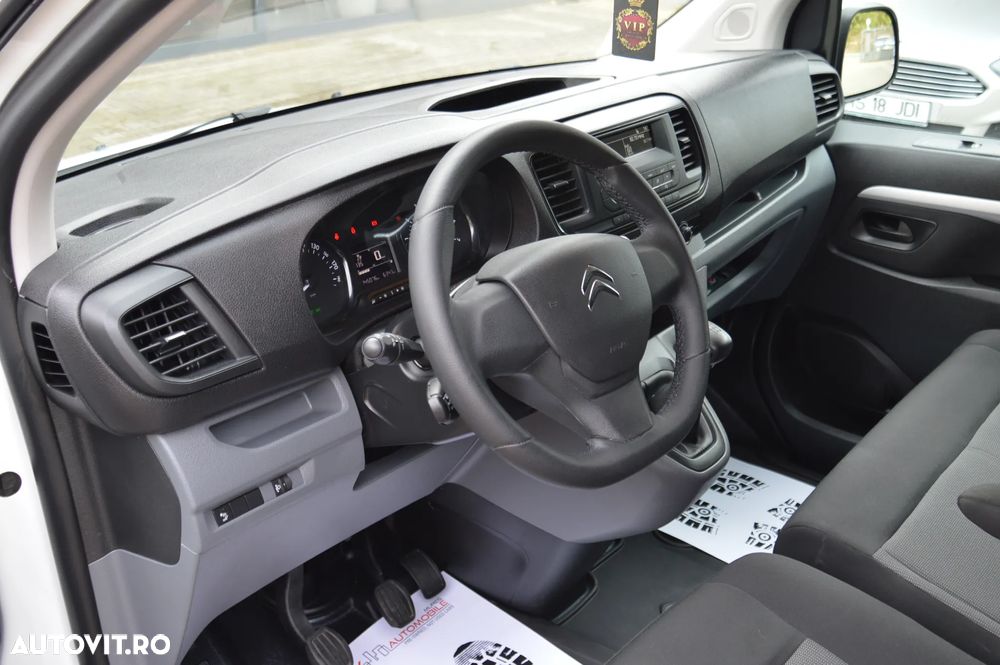 Renault Trafic - 15