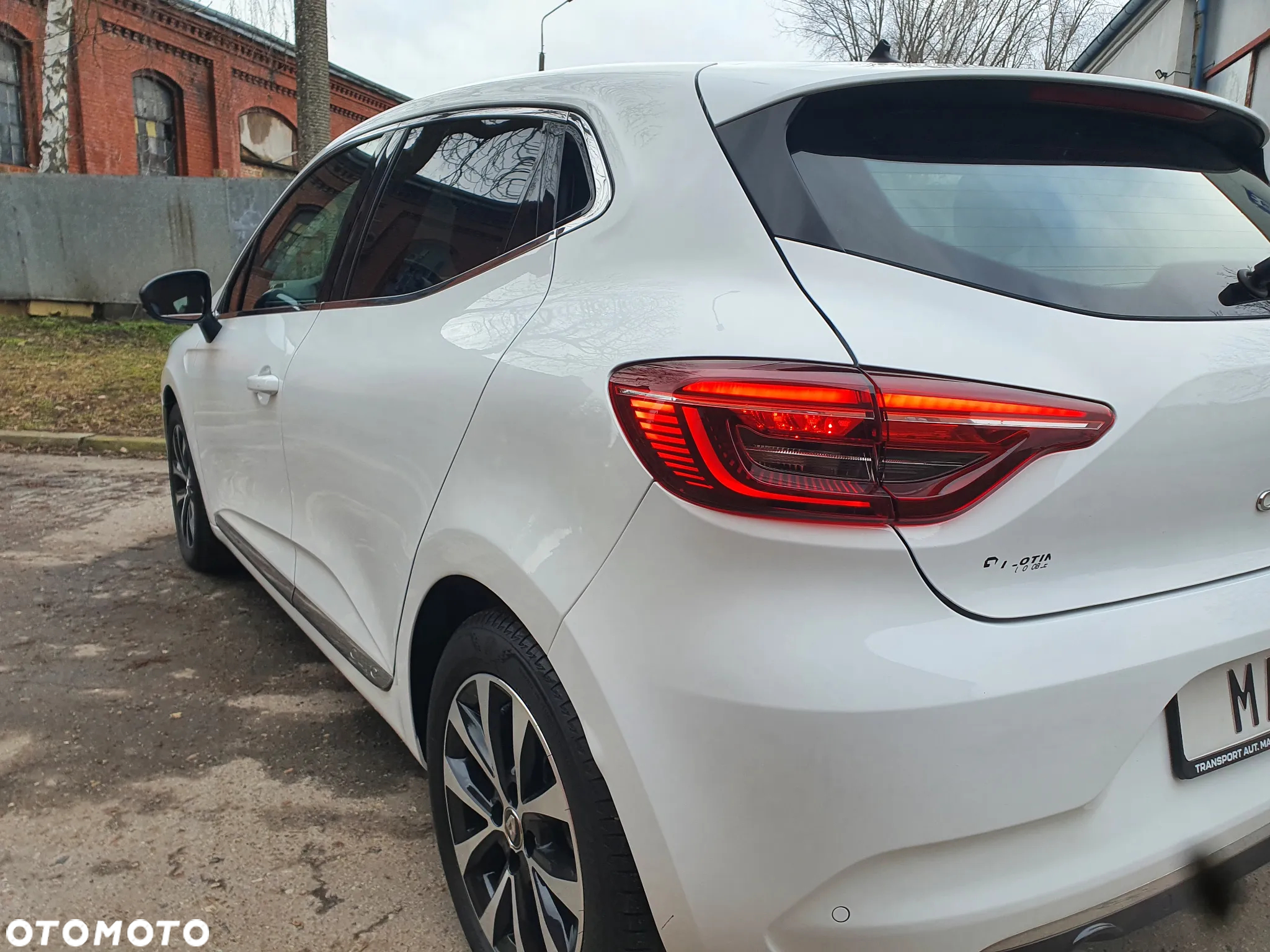 Renault Clio TCe 90 X-tronic EVOLUTION - 6