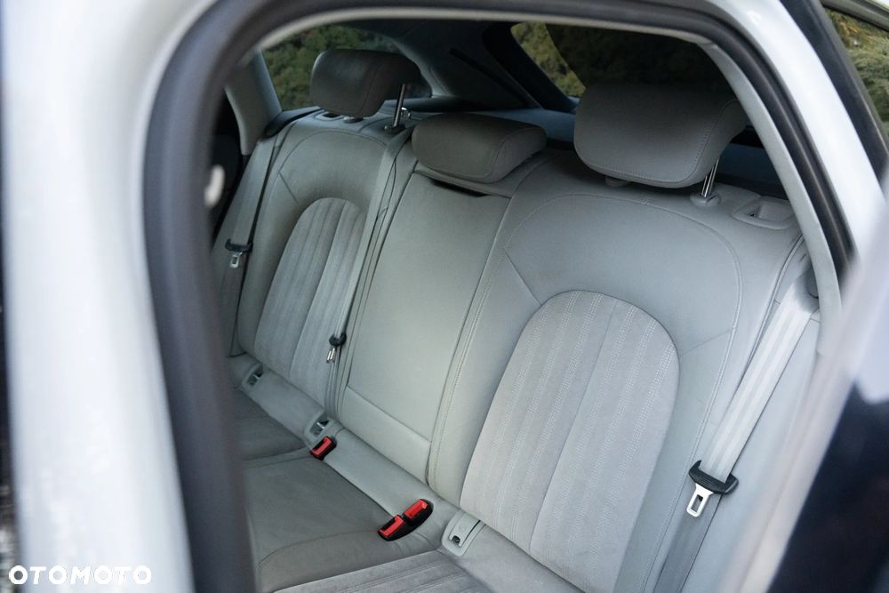 Audi A6 Avant - 23