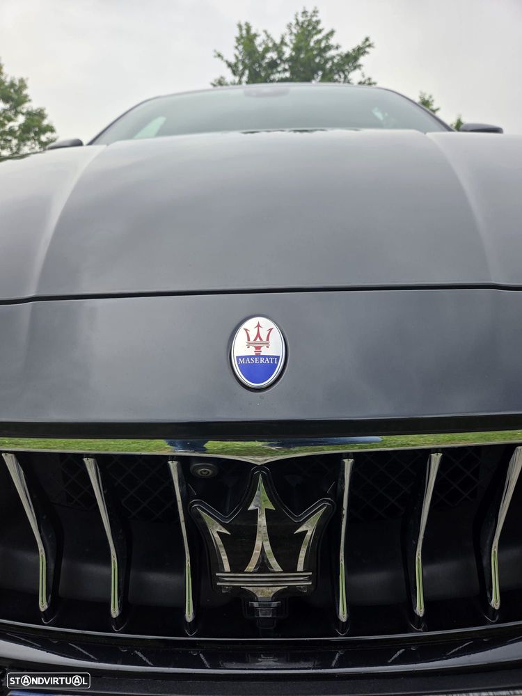 Maserati Ghibli 3.0 V6 - 3