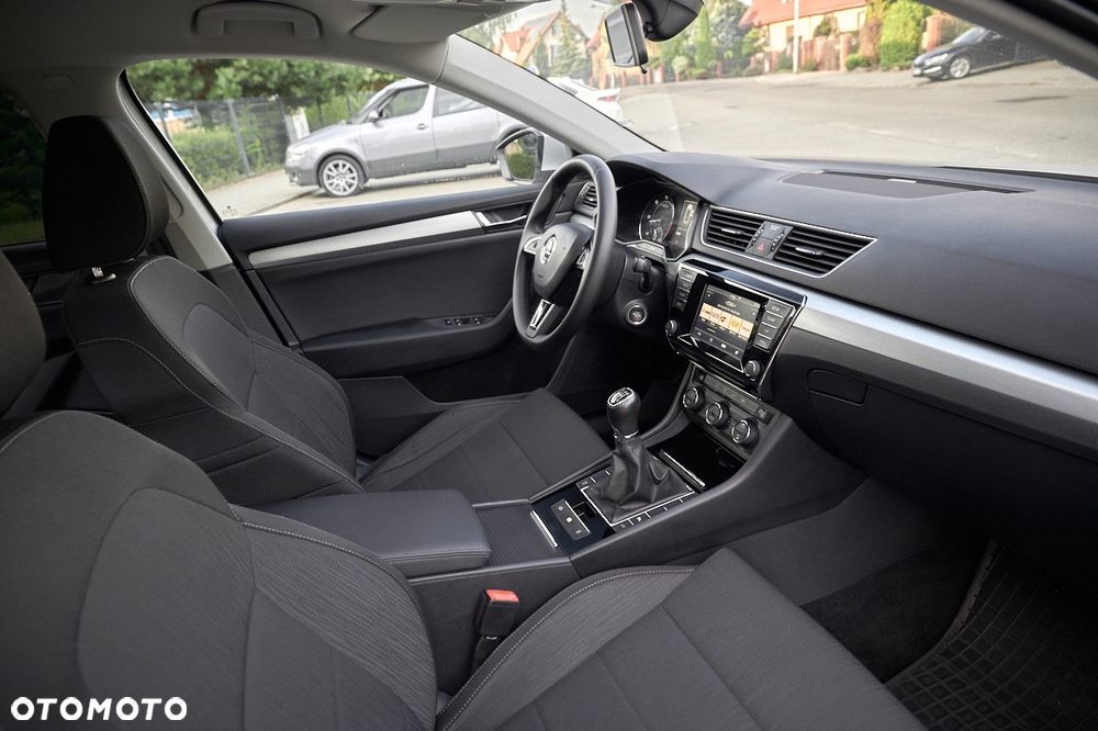Skoda Superb - 30