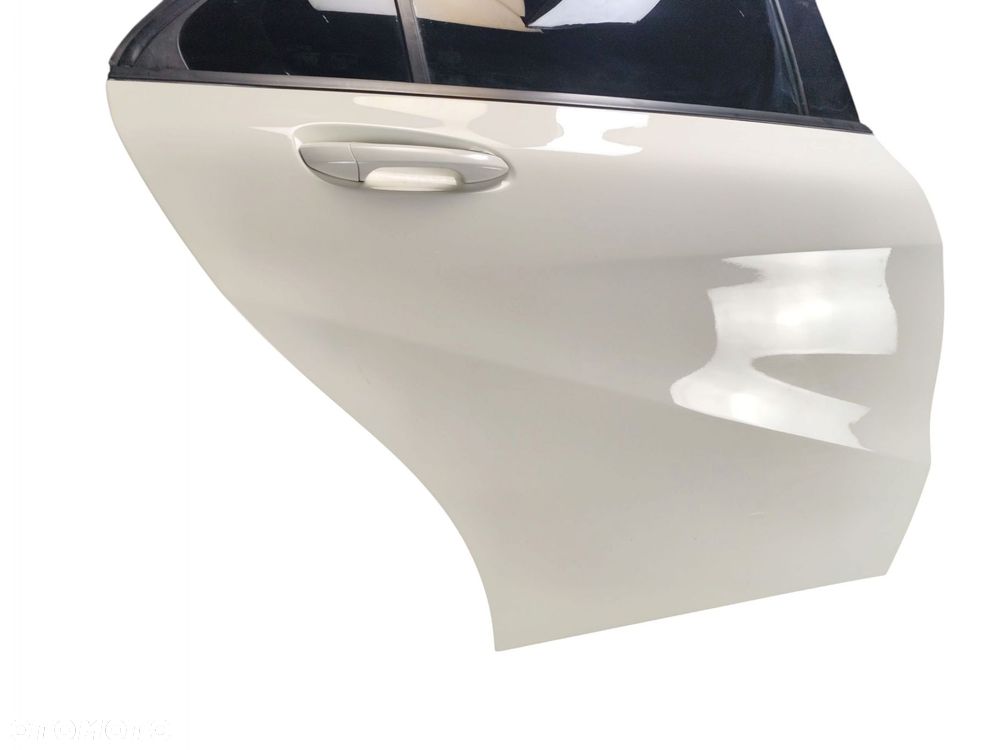 DRZWI PRAWY TYŁ MERCEDES A W176 (2012-2015) KOD LAKIERU 650 - 2