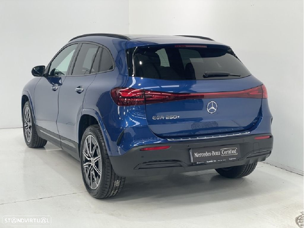 Mercedes-Benz EQA 250+ AMG Line - 2