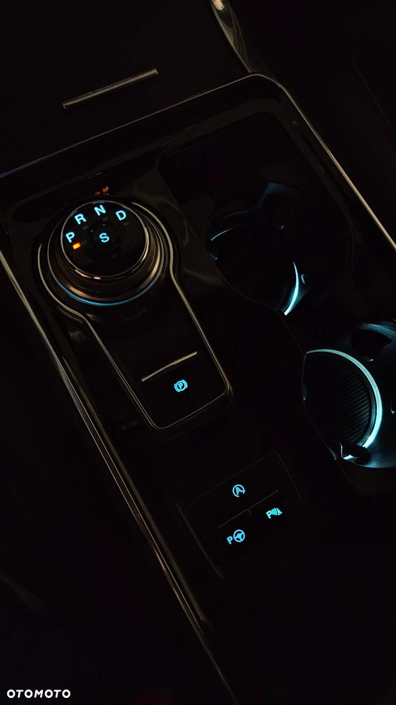 Ford Edge - 13
