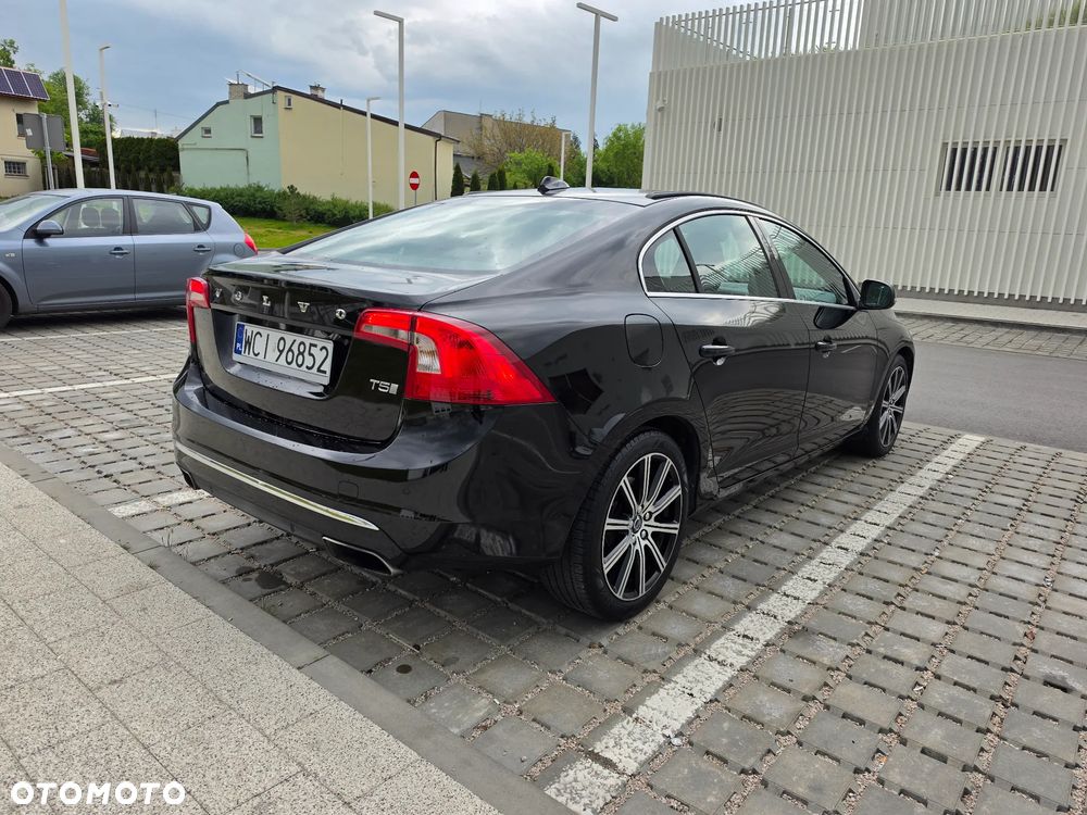 Volvo S60 - 5