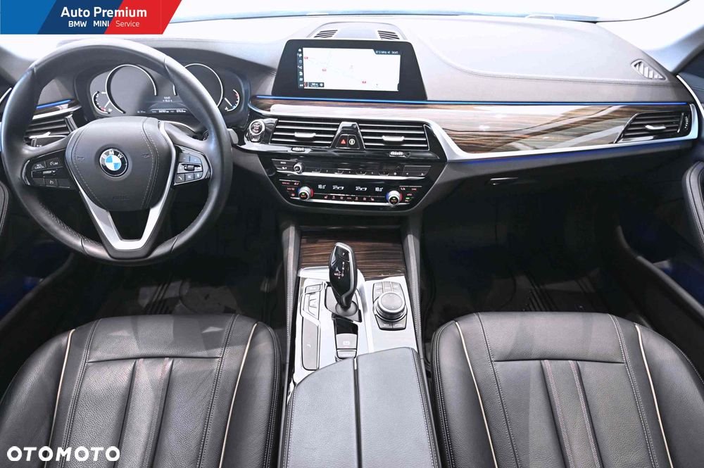 BMW Seria 5 520d - 14