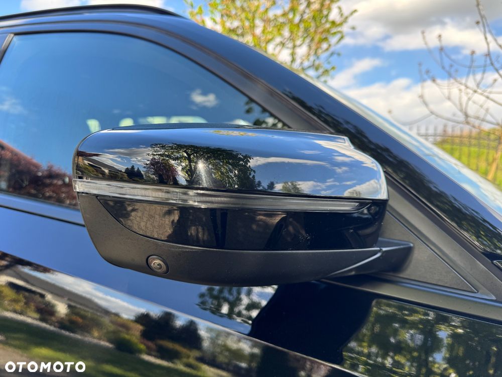 BMW Seria 3 330d xDrive M Sport - 29