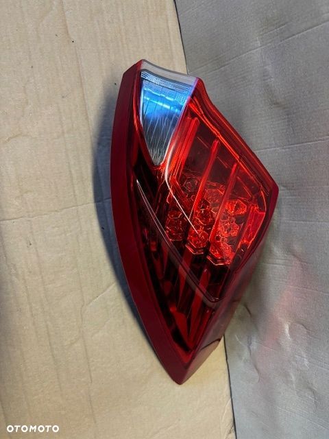 honda civic ix kombi lampa tył prawy prawa tylna w błotnik jasna tourer - 6