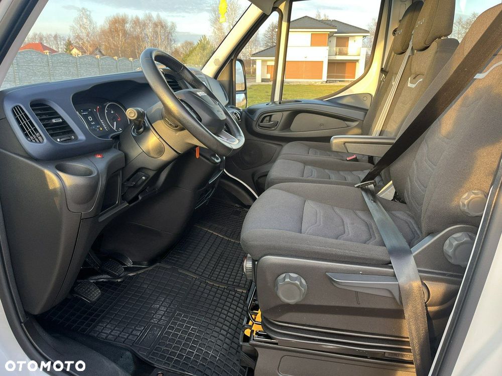 Iveco Daily - 33