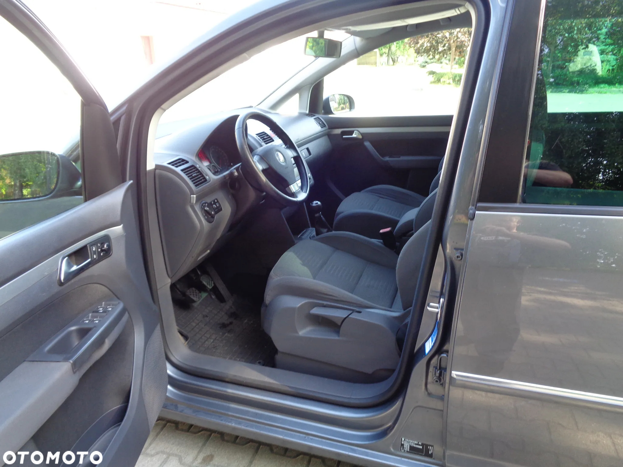 Volkswagen Touran 1.4 TSI Comfortline - 9