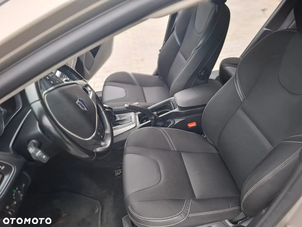 Volvo V40 D3 Drive-E SCR Kinetic - 16