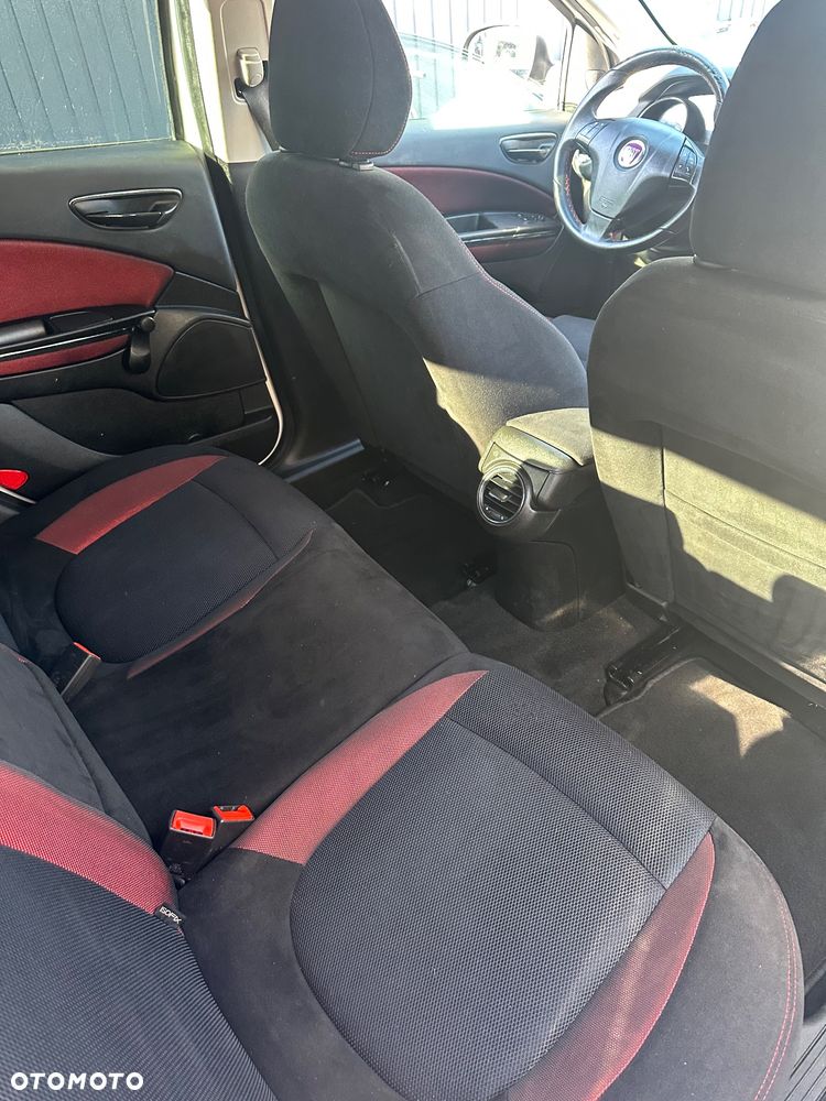 Fiat Bravo 1.4 T-JET 16V Racing - 12