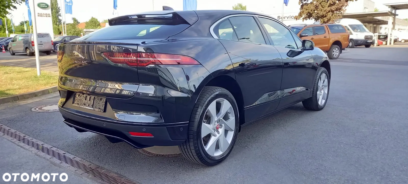 Jaguar I-Pace - 4