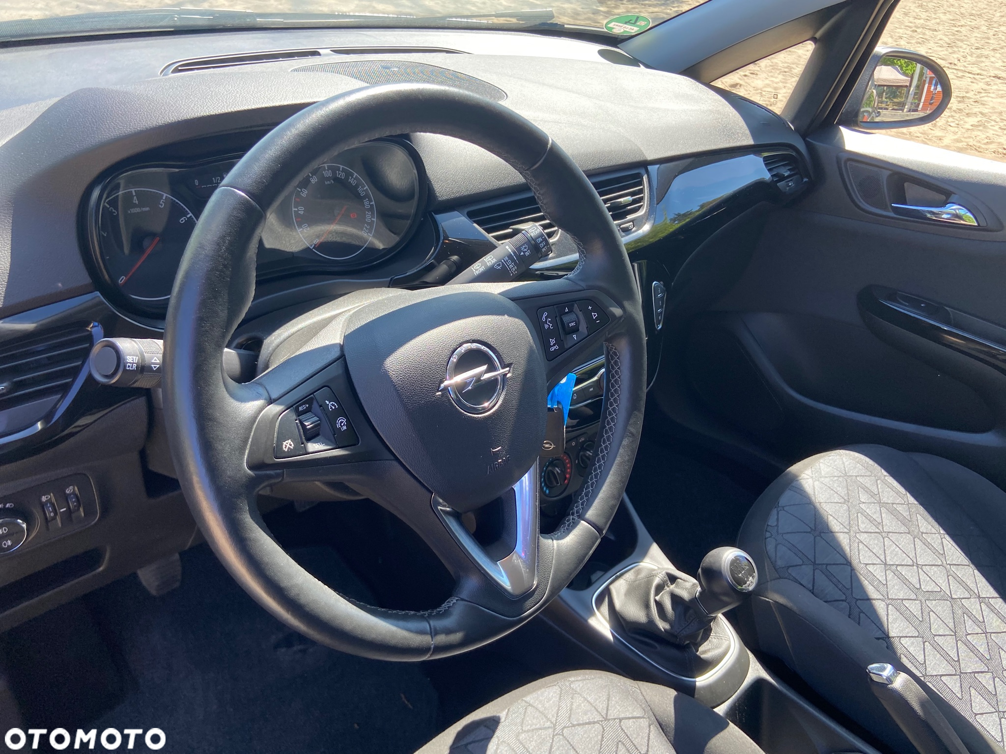 Opel Corsa 1.4 120 Jahre - 11