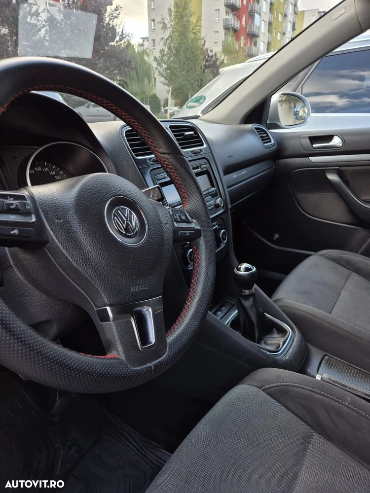 Volkswagen Golf 1.6 TDI DPF Style - 8