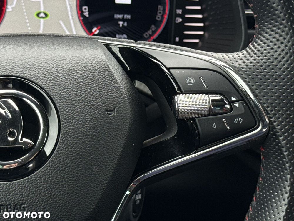 Skoda Kamiq 1.5 TSI Monte Carlo DSG - 16