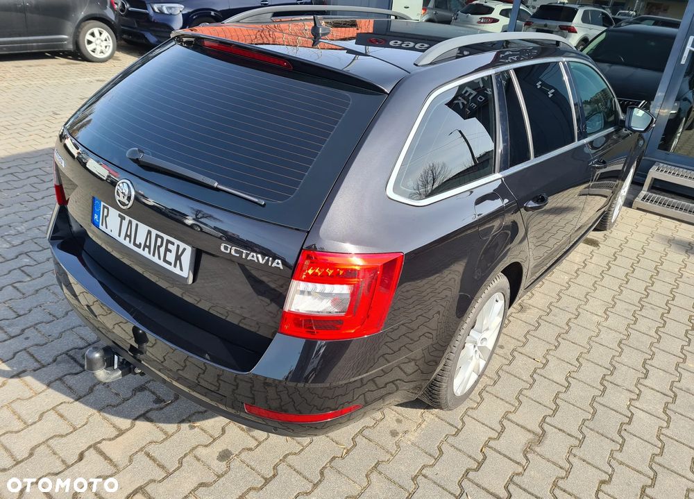 Skoda Octavia 2.0 TDI Style DSG - 9