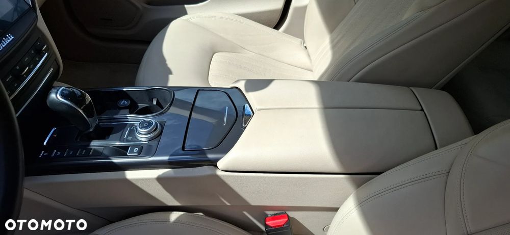 Maserati Ghibli S Q4 Granlusso - 22
