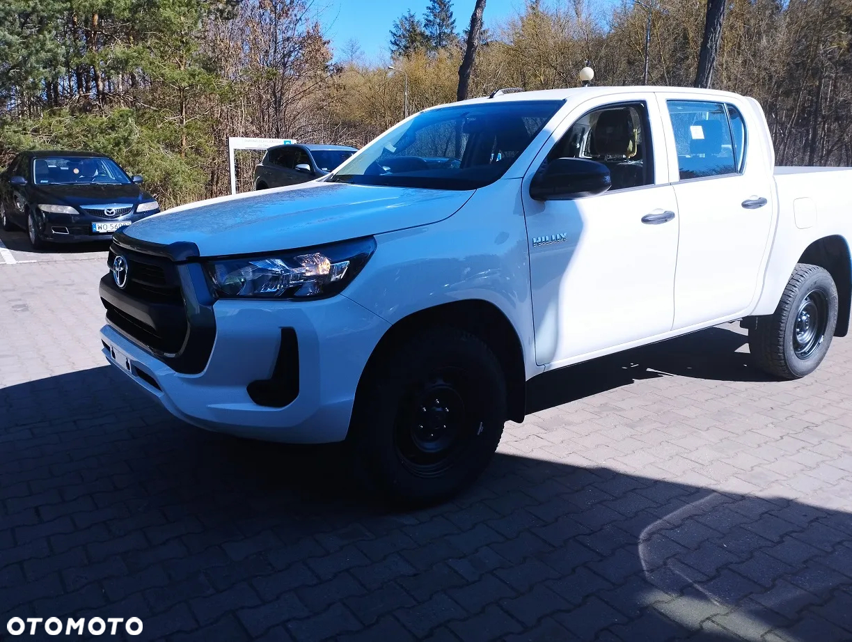 Toyota Hilux 2.4 D-4D Double Cab DLX 4x4