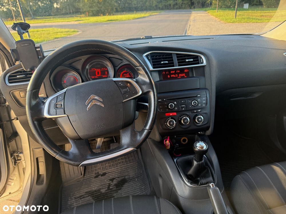 Citroën C4 HDi 90 Attraction - 11