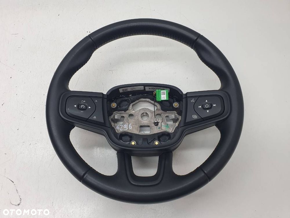 KIEROWNICA SKÓRA MULTIFUNKCJA 32227629 VOLVO XC40 CZARNA