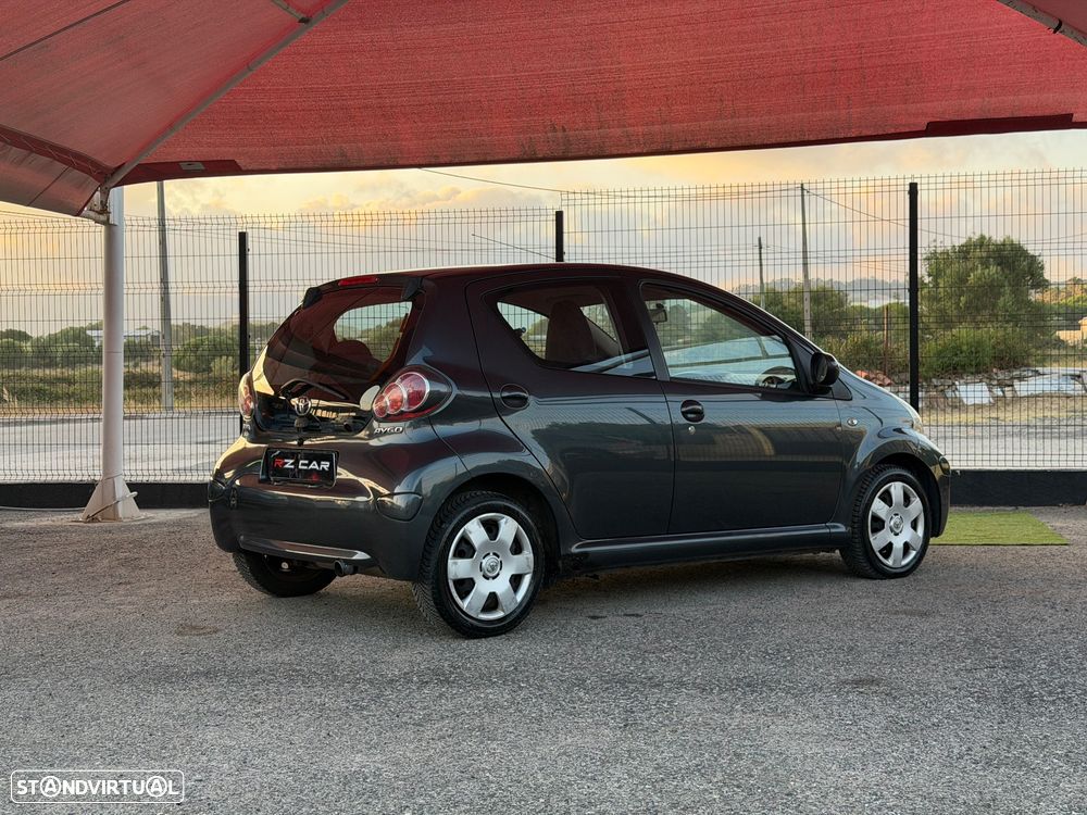 Toyota Aygo Cool - 7