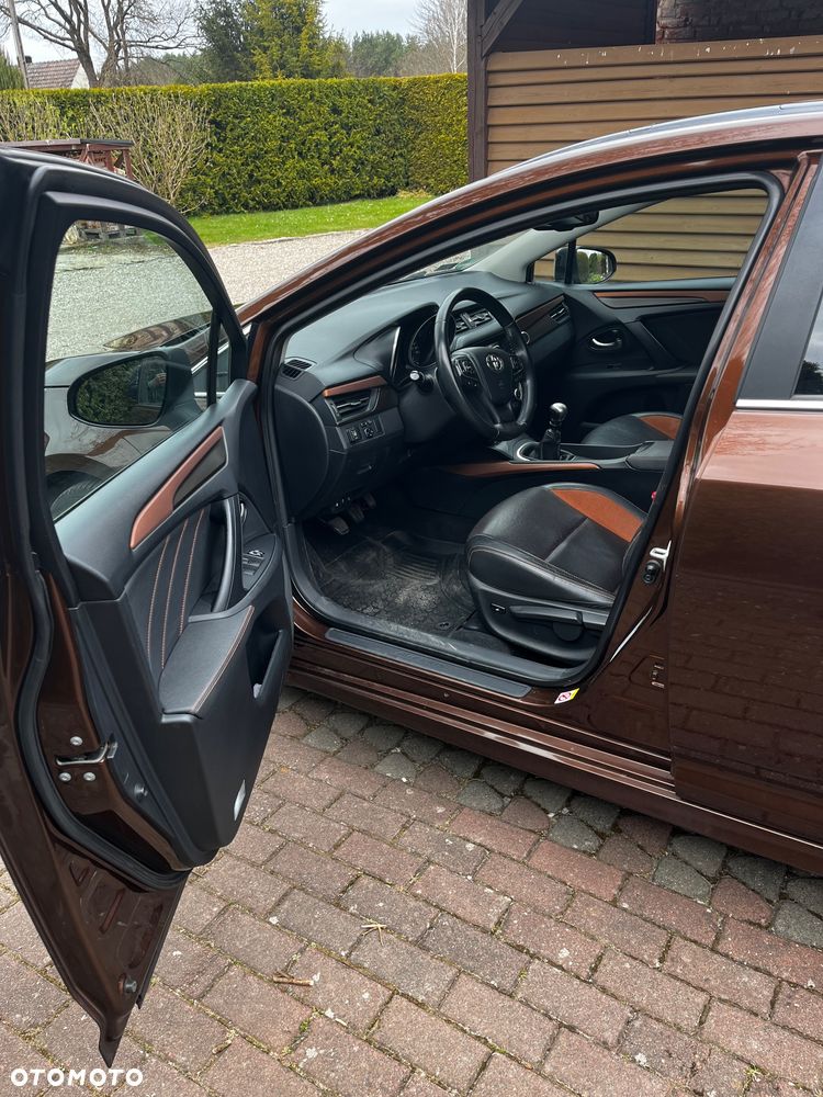 Toyota Avensis 1.8 Prestige - 7