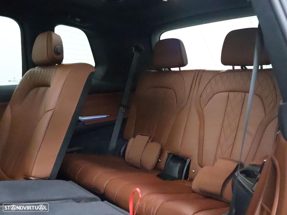BMW X7 40 d xDrive Pack M - 6
